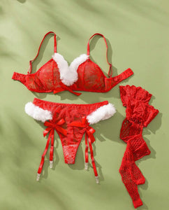 Mistletoe Kisses Lingerie Set